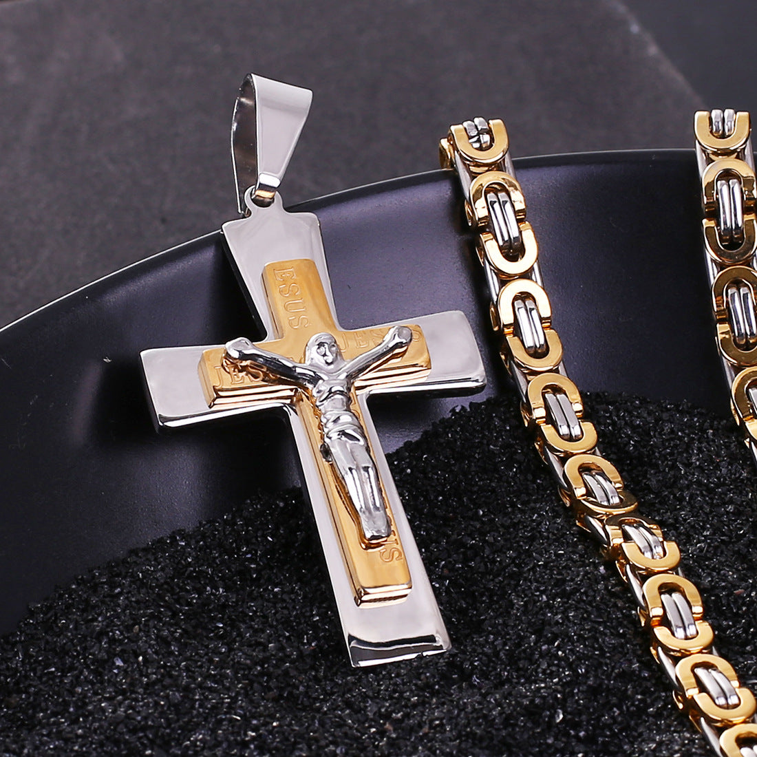 Golden Faith Cross Pendant Necklace