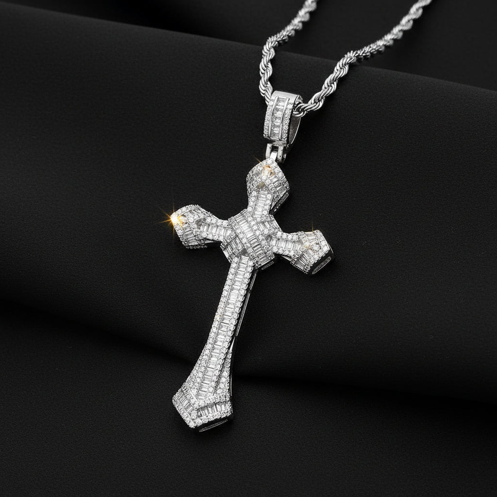 VVS Trinity Iced Pendant