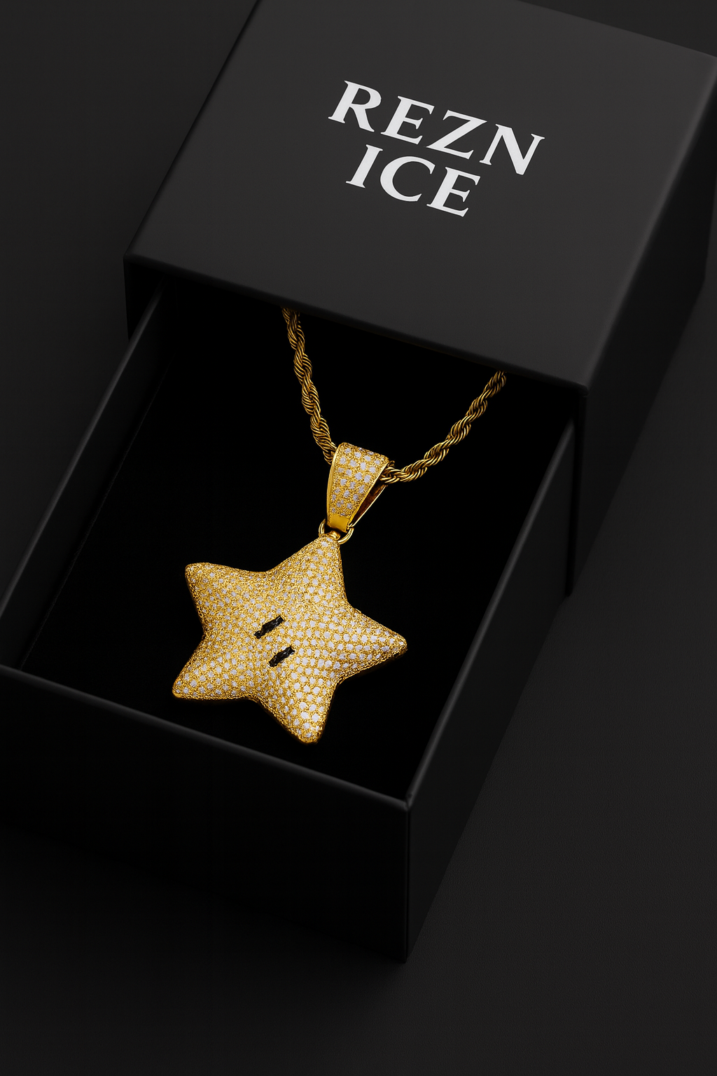 NorthStar Pendant – Iced Five-Point Chain